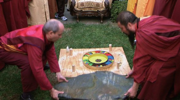 金巴法王：隔石建壇展顯等妙覺菩薩聖證量-图片4